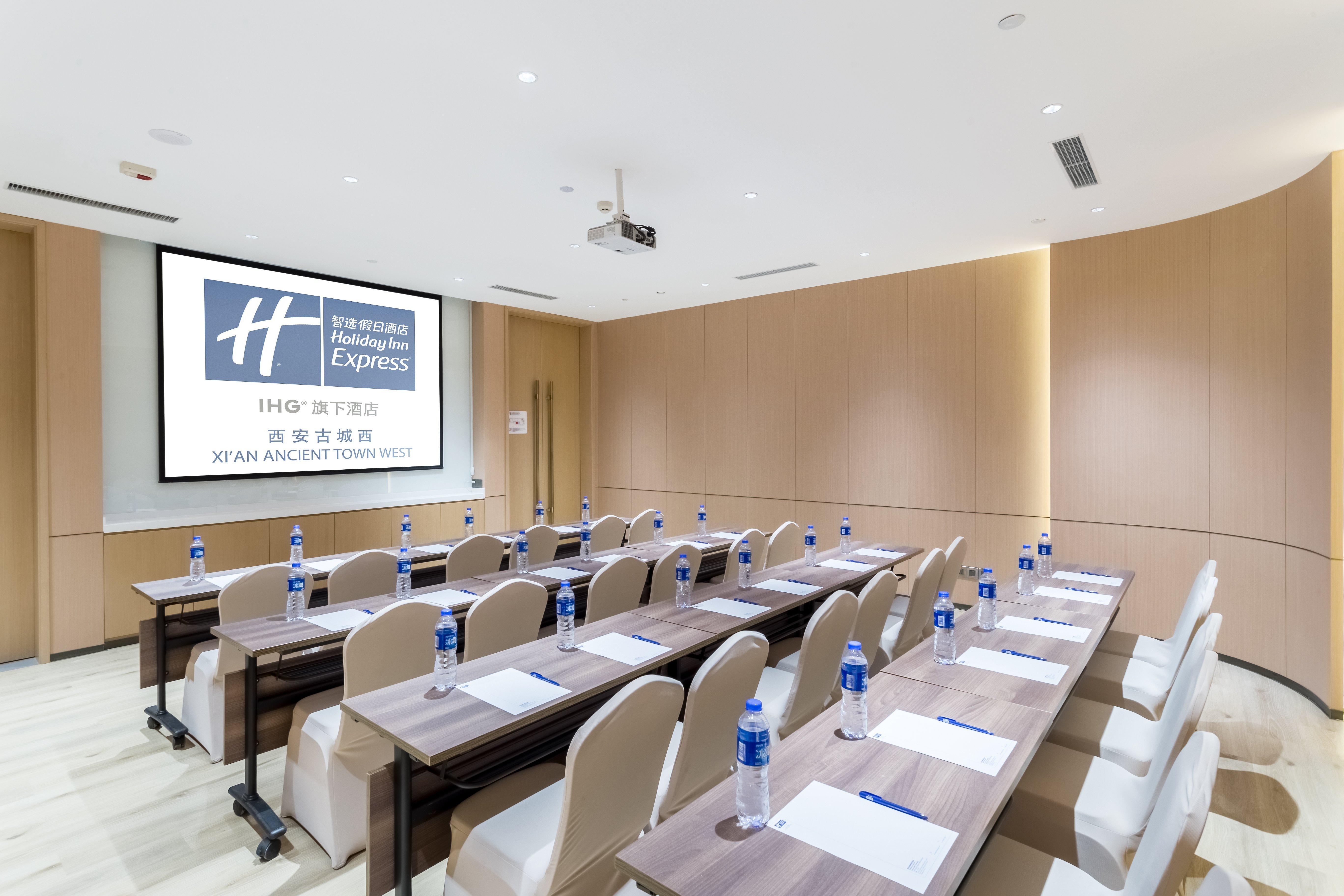 Holiday Inn Express Xi'An Ancient Town West By Ihg Exteriör bild